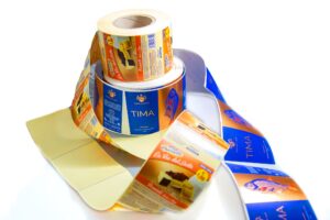 Le etichette in bobina sono ideali per uso industriale