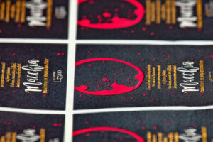 Le etichette personalizzate sono molto importanti per commercializzare il tuo materiale