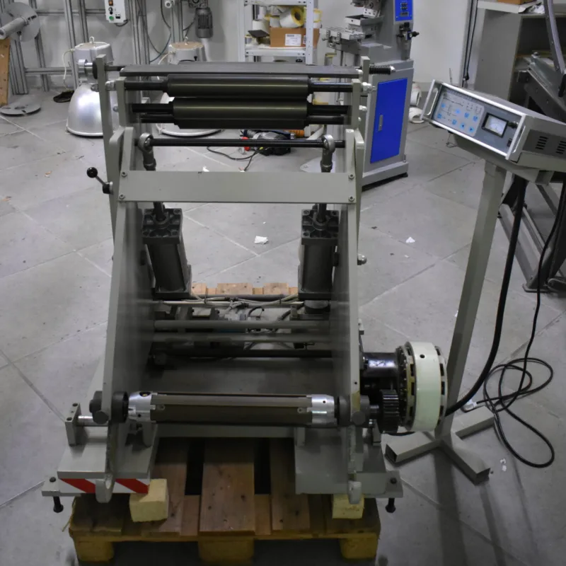 Svolgitore 4000m con alzabobina automatico